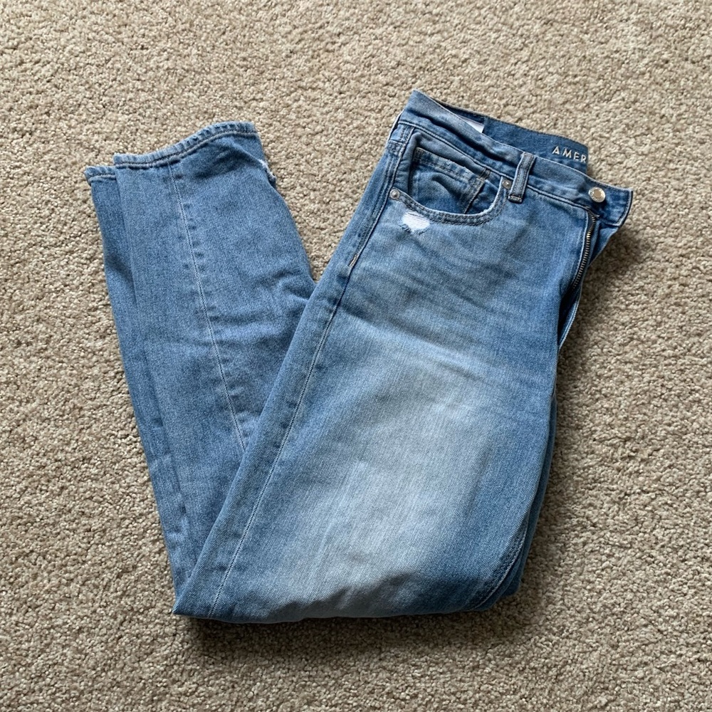 American Eagle Mom Jeans